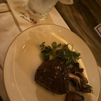 Delilah - Cocktail Bars Near Me - Dallas, Texas
