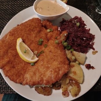 Jägerhof Restaurant - Jägerschnitzel - German Near Me - North Vancouver, British Columbia Jägerhof Restaurant - Jägerschnitzel - German Near Me - North Vancouver, British Columbia