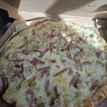 Blaze Pizza - Awful pizza - Pizza Near Me - Glendale, California