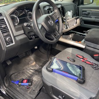 D Lock Mobile Locksmith - Programming fob - Keys & Locksmiths Near Me