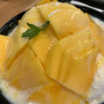 BingSoo House - Large Mango Bingsoo - Shaved Ice Near Me - La Palma, California BingSoo House - Large Mango Bingsoo - Shaved Ice Near Me - La Palma, California