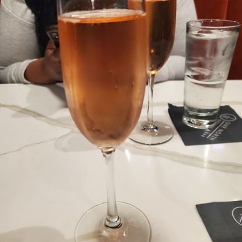 One North Kitchen & Bar - Sparkling Rose - New American Near Me - Chicago, Illinois One North Kitchen & Bar - Sparkling Rose - New American Near Me - Chicago, Illinois