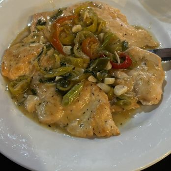 Carmines Di Vega - Italian Near Me - New Haven, Connecticut