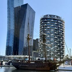 Yarra River Cruises - Dreamscape - Fantastic architecture
