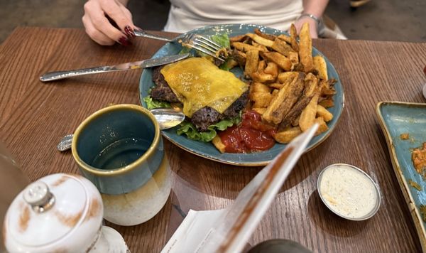 Reba's Place by null