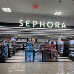 Kohl's - Also Sephora inside