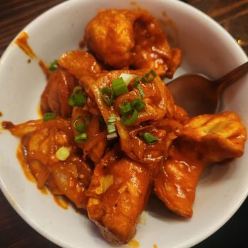 Phayul - Chili Momos - Himalayan/Nepalese Near Me - Jackson Heights, New York