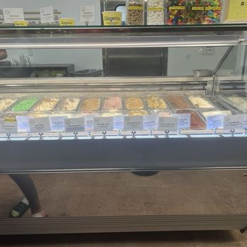 Gingers Divine Ice Cream - One side of the flavors available - Ice Cream & Frozen Yogurt Near Me - El Segundo, California Gingers Divine Ice Cream - One side of the flavors available - Ice Cream & Frozen Yogurt Near Me - El Segundo, California