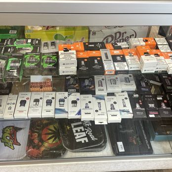 KB Smok Shop - Convenience Stores Near Me - Aurora, Colorado KB Smok Shop - Convenience Stores Near Me - Aurora, Colorado