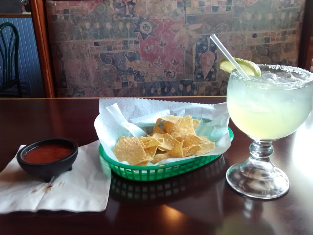 El Puente Mexican Restaurant
