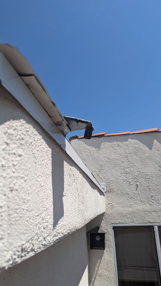 Slide of L & M Roofing & Solar