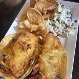 BRIG FISH TACO PLATE - Plate with Sides