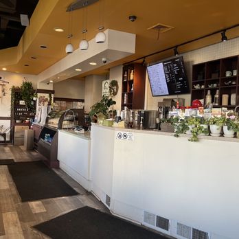 Dear Han Cafe - Atmosphere - Coffee & Tea Near Me - Woodside, New York