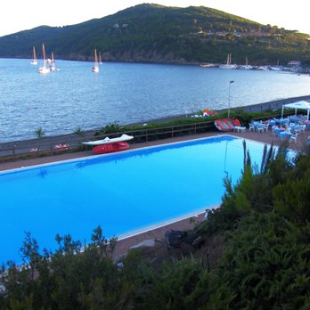 Hotel Capo Sud - la nostra piscina - Hotels Near Me - Capoliveri, LI