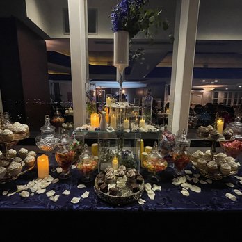 Pacific View Tower by Wedgewood Weddings - Candy Table & View - Venues & Event Spaces Near Me - Oxnard, California Pacific View Tower by Wedgewood Weddings - Candy Table & View - Venues & Event Spaces Near Me - Oxnard, California