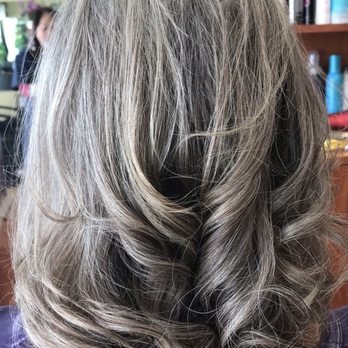 Cali Chic Beauty Spa - Hair cut and style - Nail Salons Near Me - Mill Valley, California