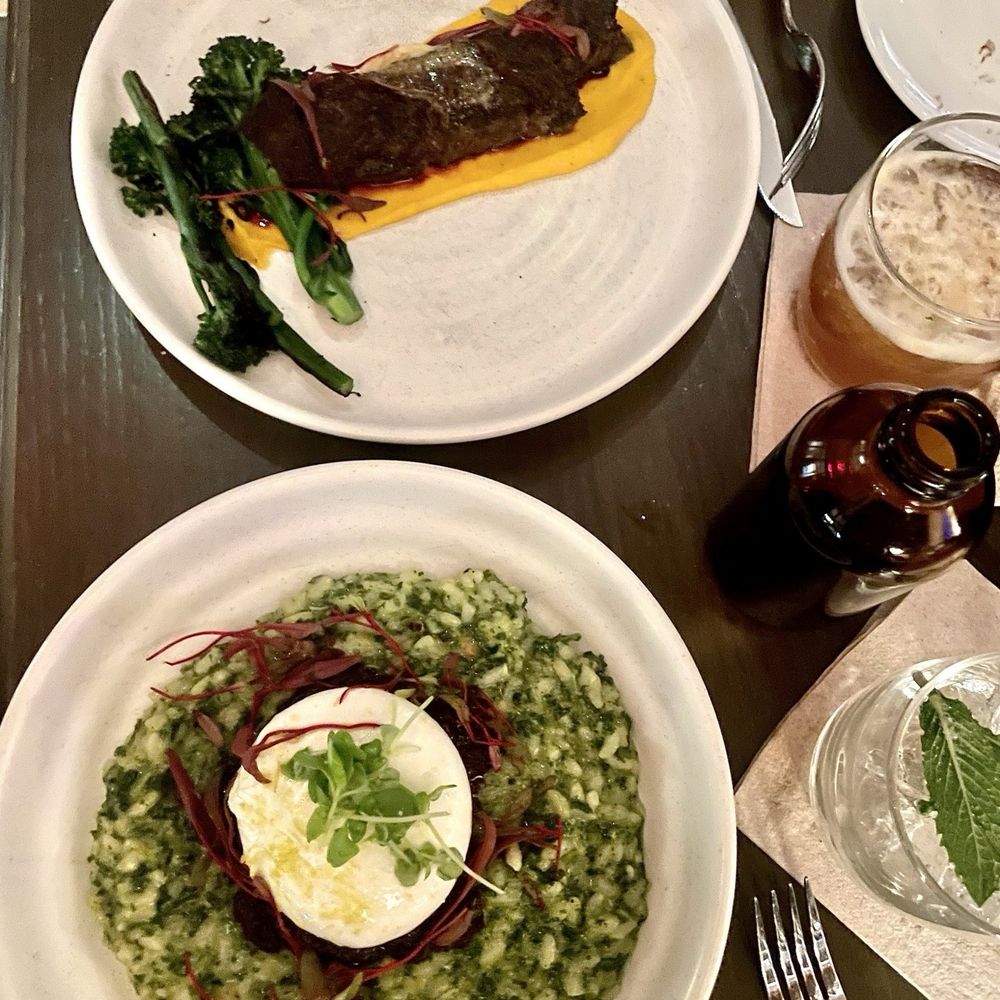 Bank & Bourbon - New American Near Me - Philadelphia, Pennsylvania