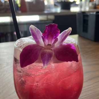 Roca & Martillo - Mocktail - Desserts Near Me - San Antonio, Texas Roca & Martillo - Mocktail - Desserts Near Me - San Antonio, Texas