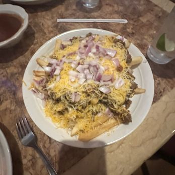 Canyon 66 Restaurant and Lounge - Chili cheese Loaded Canyon Fries - Sports Bars Near Me - KINGMAN, Arizona