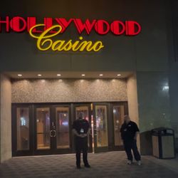 Hollywood Casino Perryville - Going to jail ordering 3 drinks for 3 people. They will threaten you with police action.