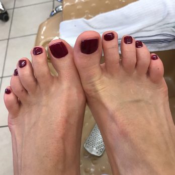 Mimi Salon - Totally recommend this place! I was skeptical but the service is great and it was the best pedi I have had in a long time! I'll be back :) - Hair Salons Near Me - Saint Louis, Missouri