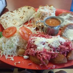 Taste Of Honduras - Honduras platter