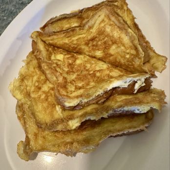 Mickeys Restaurant - The French Toast. Tasty, but would be better if the bread was a bit thicker. - Breakfast & Brunch Near Me - Fort Pierce, Florida