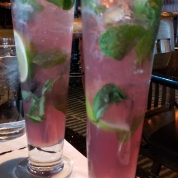 Stanford's - Clackamas - Cranberry Mojitos - American Near Me - Clackamas, Oregon