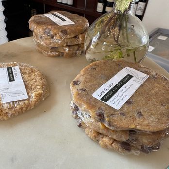 Raw And Juicy - cookies - Juice Bars & Smoothies Near Me - Santa Rosa Beach, Florida Raw And Juicy - cookies - Juice Bars & Smoothies Near Me - Santa Rosa Beach, Florida