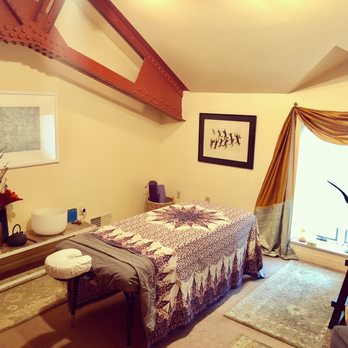 E3 Wellness Studio - The new studio space in the Nuin Center is cozy and serene. - Massage Therapy Near Me - Pittsburgh, Pennsylvania E3 Wellness Studio - The new studio space in the Nuin Center is cozy and serene. - Massage Therapy Near Me - Pittsburgh, Pennsylvania