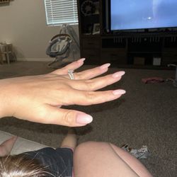 Annie's Nails - Nails