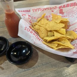 Chips & salsa Chips & salsa