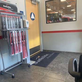 Safelite AutoGlass - " view " from the waiting area. - Auto Glass Services Near Me - Oakland, California Safelite AutoGlass - " view " from the waiting area. - Auto Glass Services Near Me - Oakland, California