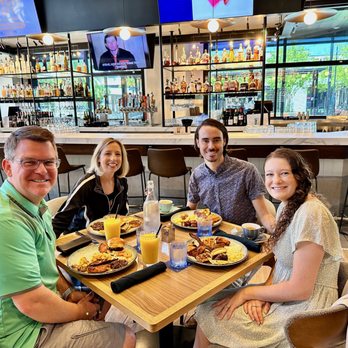 Spurrier's Gridiron Grille - American Near Me - Gainesville, Florida Spurrier's Gridiron Grille - American Near Me - Gainesville, Florida