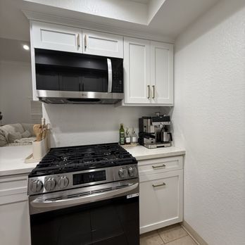 Luis & Sons Cabinets - After - Cabinetry Near Me