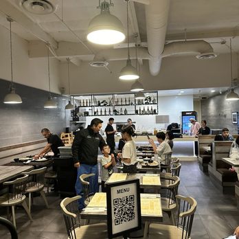 Hako - Inside - Sushi Bars Near Me - Irvine, California