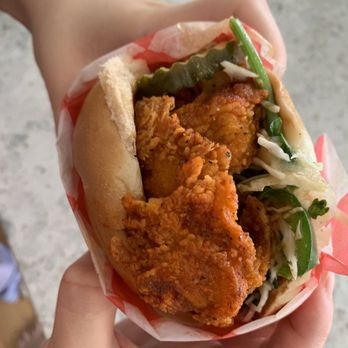 Roaming Rooster - Chicken Shop Near Me - Washington, DC, District of Columbia