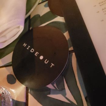 Hideout - Bars Near Me - Honolulu, Hawaii Hideout - Bars Near Me - Honolulu, Hawaii