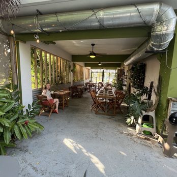 Flora Restaurant - Dining area outside - Puerto Rican Near Me - Aguadilla Pueblo, Puerto Rico