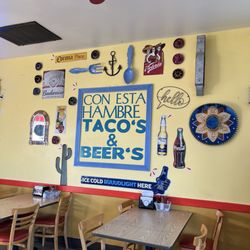 Tacos y Torta Chalios