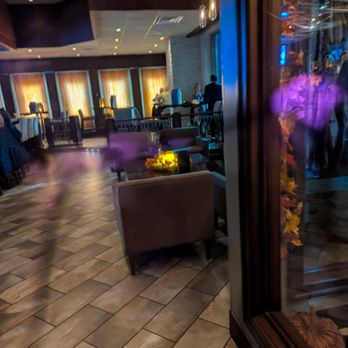HAVEN Riverfront Restaurant & Bar - New American Near Me - Edgewater, New Jersey
