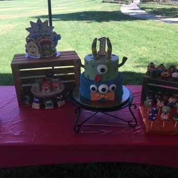 Elegance On Display - Dessert table setup by Jasmine at Elegance on Display, she did a wonderful job and kept it very kid appropriate. - Desserts Near Me - Fallbrook, California