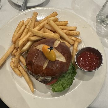 Ouisie's Table - American Wagyu Burger - New American Near Me - Houston, Texas Ouisie's Table - American Wagyu Burger - New American Near Me - Houston, Texas