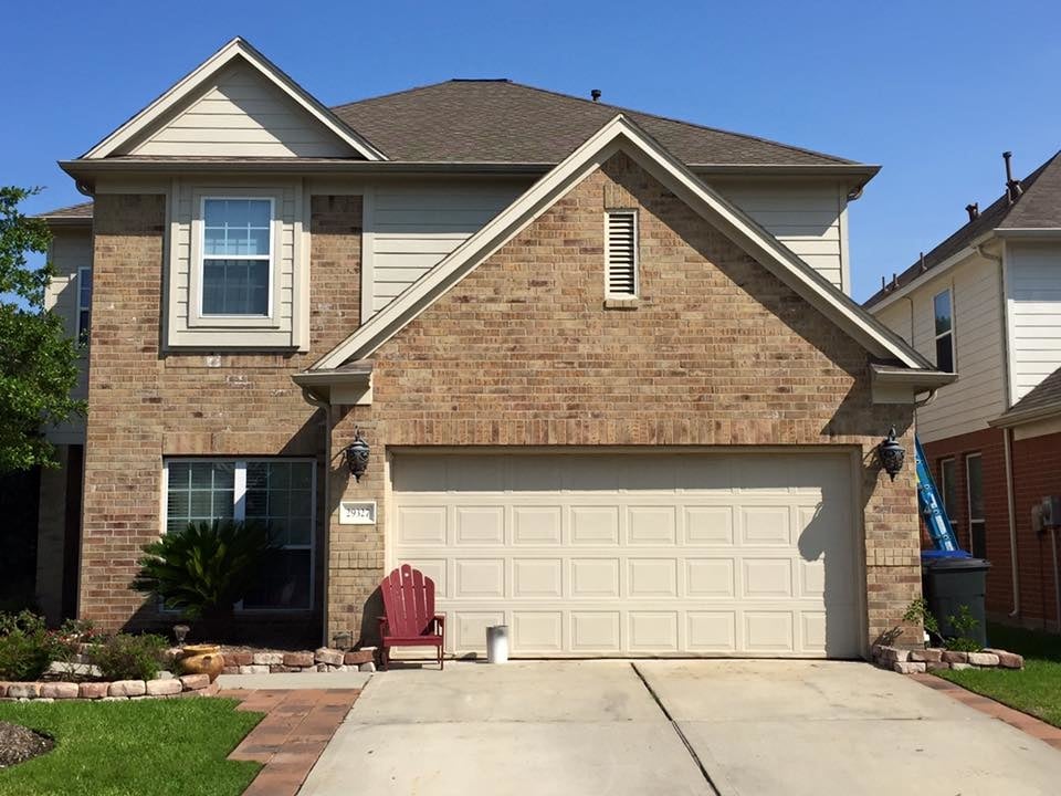 Slide of I'll Do It Roofing & Gutters