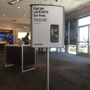Verizon - In store display - Mobile Phones Near Me - Huntington Beach, California Verizon - In store display - Mobile Phones Near Me - Huntington Beach, California