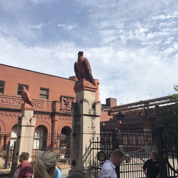 Budweiser Brewery Experience - Beer Tours Near Me - Saint Louis, Missouri