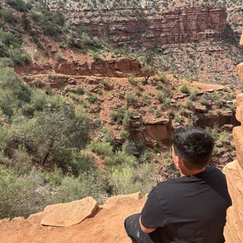 Bright Angel Trail - Hiking Near Me