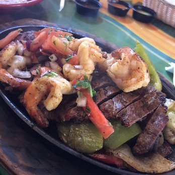 Salsa & Beer - Fajitas combo - Mexican Near Me - Van Nuys, California