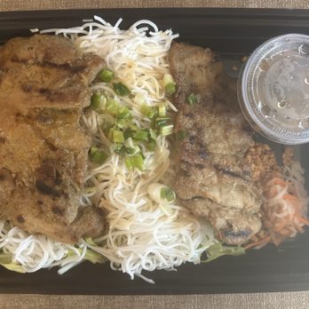 Pho 99 - V1. Grilled Meat over Vermicelli (chicken) Very good - Vietnamese Near Me - Fremont, California Pho 99 - V1. Grilled Meat over Vermicelli (chicken) Very good - Vietnamese Near Me - Fremont, California