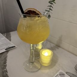 Champagne sangria